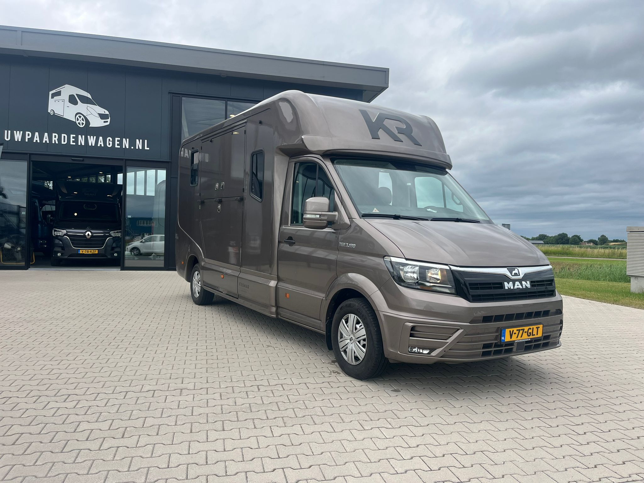 MAN Krismar - V-77-GLT