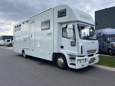 Iveco Paardenvrachtwagen ~ 4 paards ~ Exclusief BTW