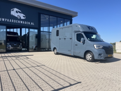 Renault Krismar ~ Exclusief BTW